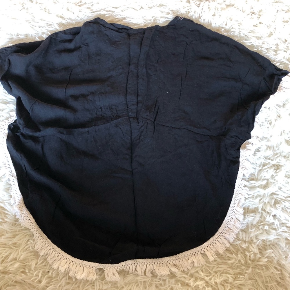 M? Embroided Top - Picture 5 of 7